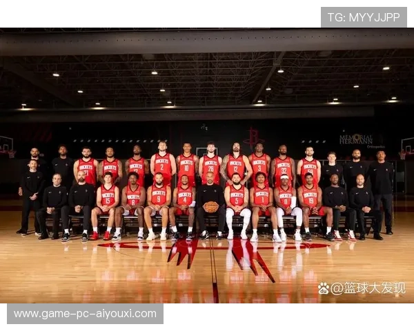 快船团队在赛末完成漂亮的团队配合夺下胜利